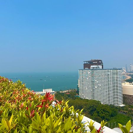 Sea View Pattaya Beach @The Base Central Pattaya Exterior photo